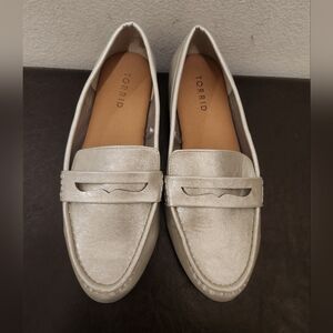 Torrid silver loafers 8ww